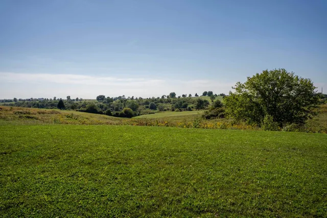 $529,000 | 106 Garrett, Barneveld, WI 53507