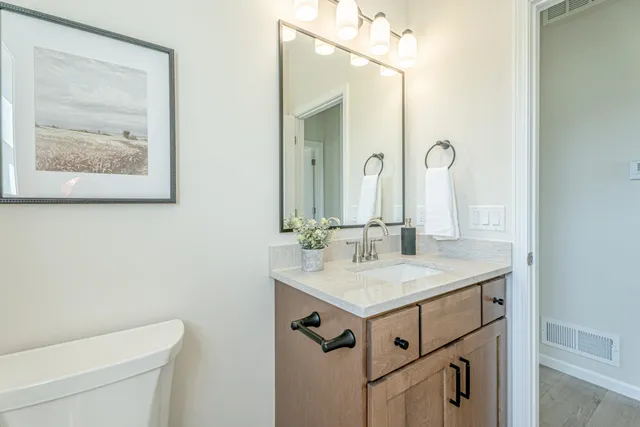 $529,000 | 106 Garrett, Barneveld, WI 53507