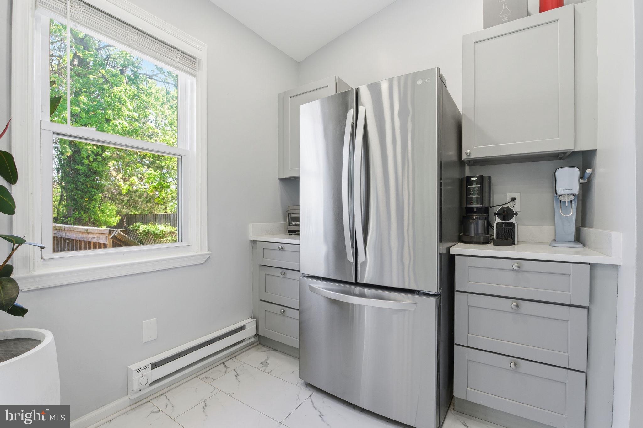 9531 Burton Avenue Baltimore, MD 21234 - Photo 16 of 34