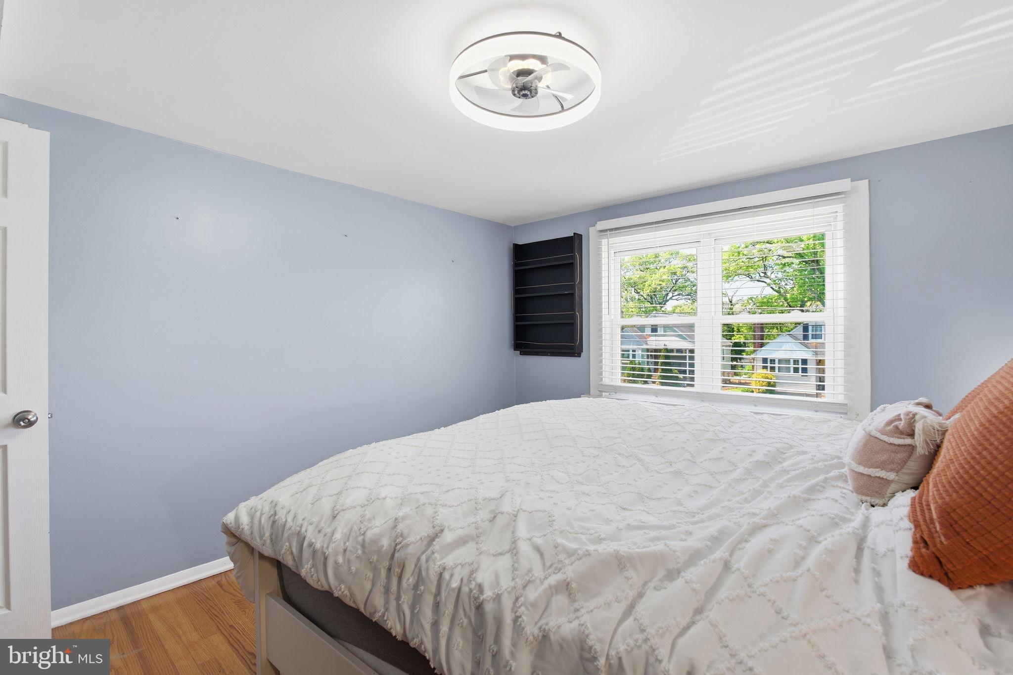 9531 Burton Avenue Baltimore, MD 21234 - Photo 23 of 34