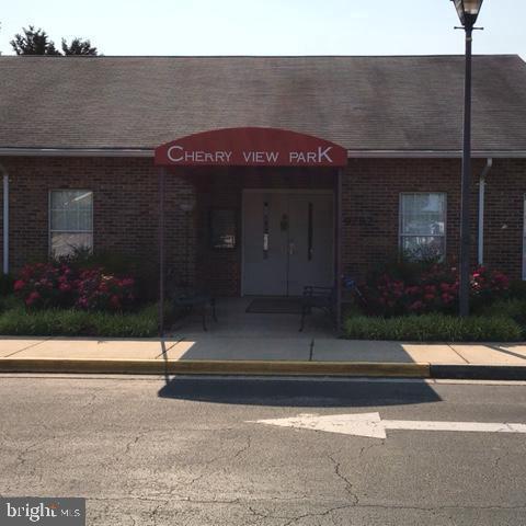 9250 Cherry Lane, Unit 4 Laurel, MD 20708 - Photo 44 of 44 It's a good place to get together!