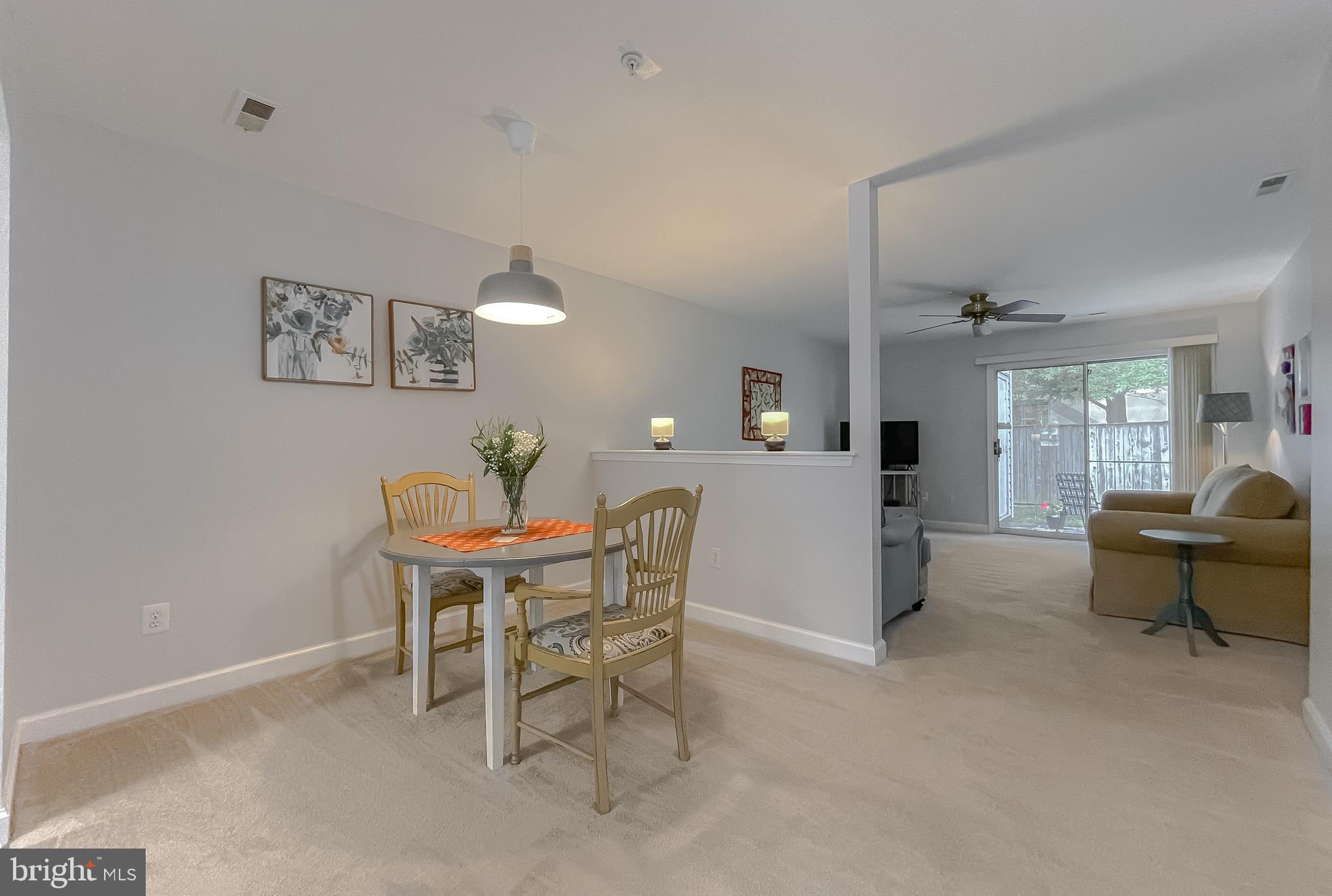 9250 Cherry Lane, Unit 4 Laurel, MD 20708 - Photo 5 of 44 Dining area