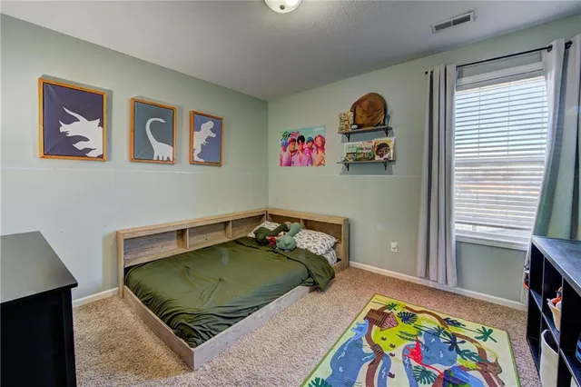 $485,000 | 4404 Southwest Flintrock Drive, Lee's Summit, MO 64082