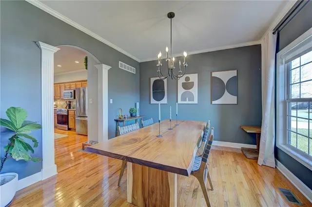 $485,000 | 4404 Southwest Flintrock Drive, Lee's Summit, MO 64082