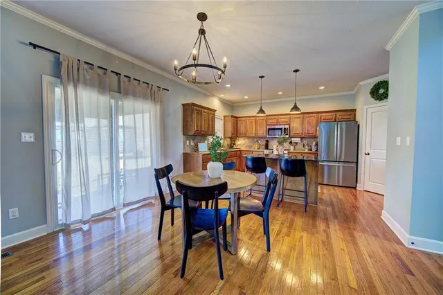 $485,000 | 4404 Southwest Flintrock Drive, Lee's Summit, MO 64082