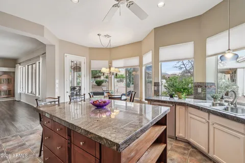 $569,999 | 5727 South Golden Barrel Court, Gold Canyon, AZ 85118