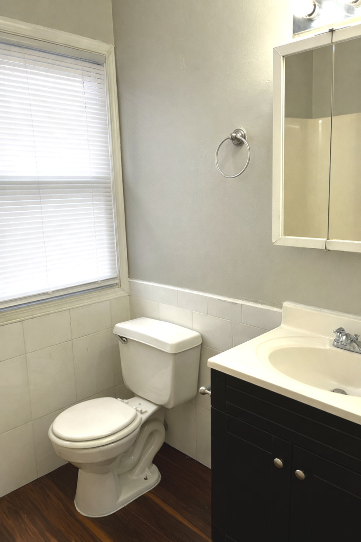 156 Cloverleaf Road Matteson, IL 60443 - Photo 11 of 15