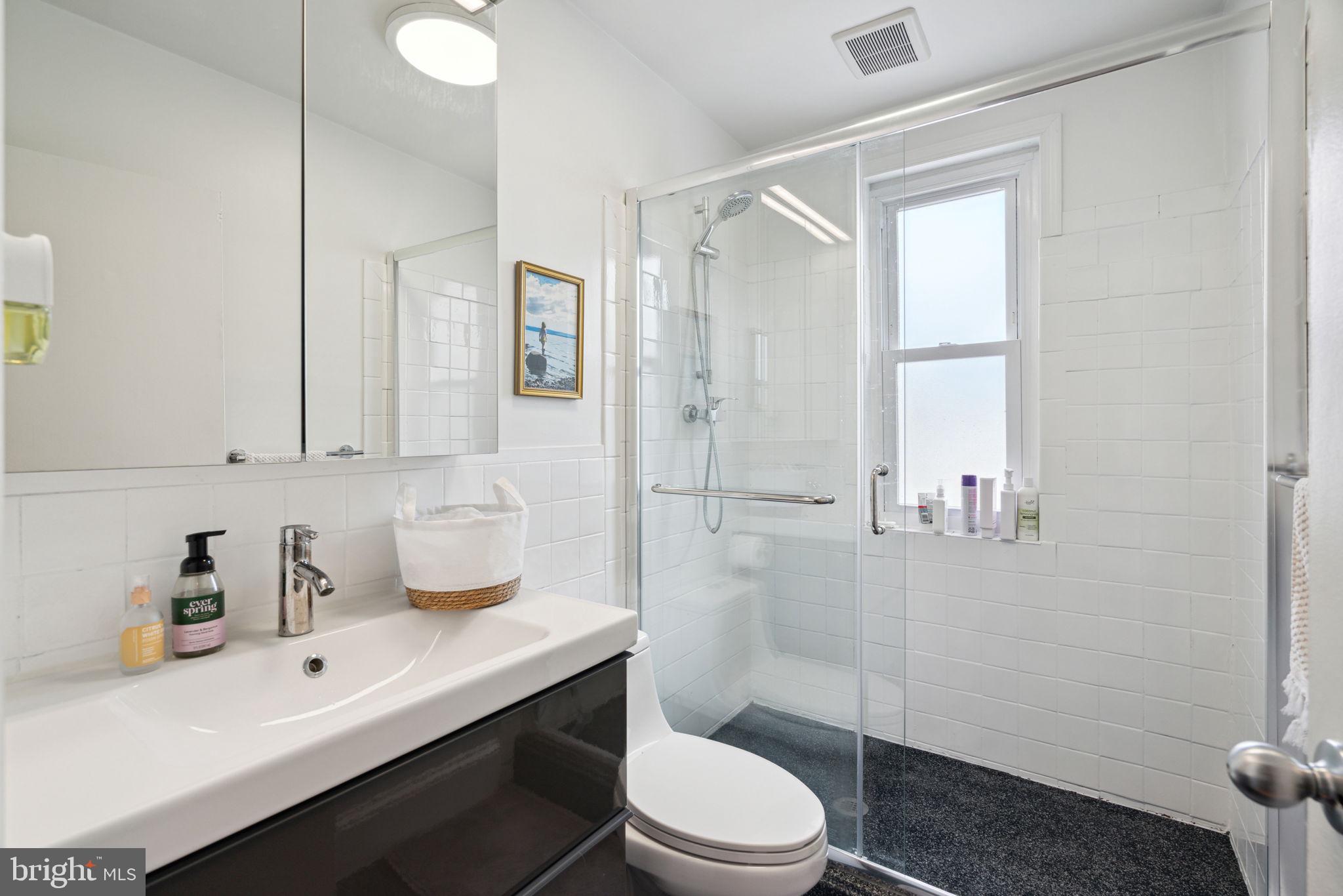 726 South 19th Street Philadelphia, PA 19146 - Photo 8 of 20 Unit 3