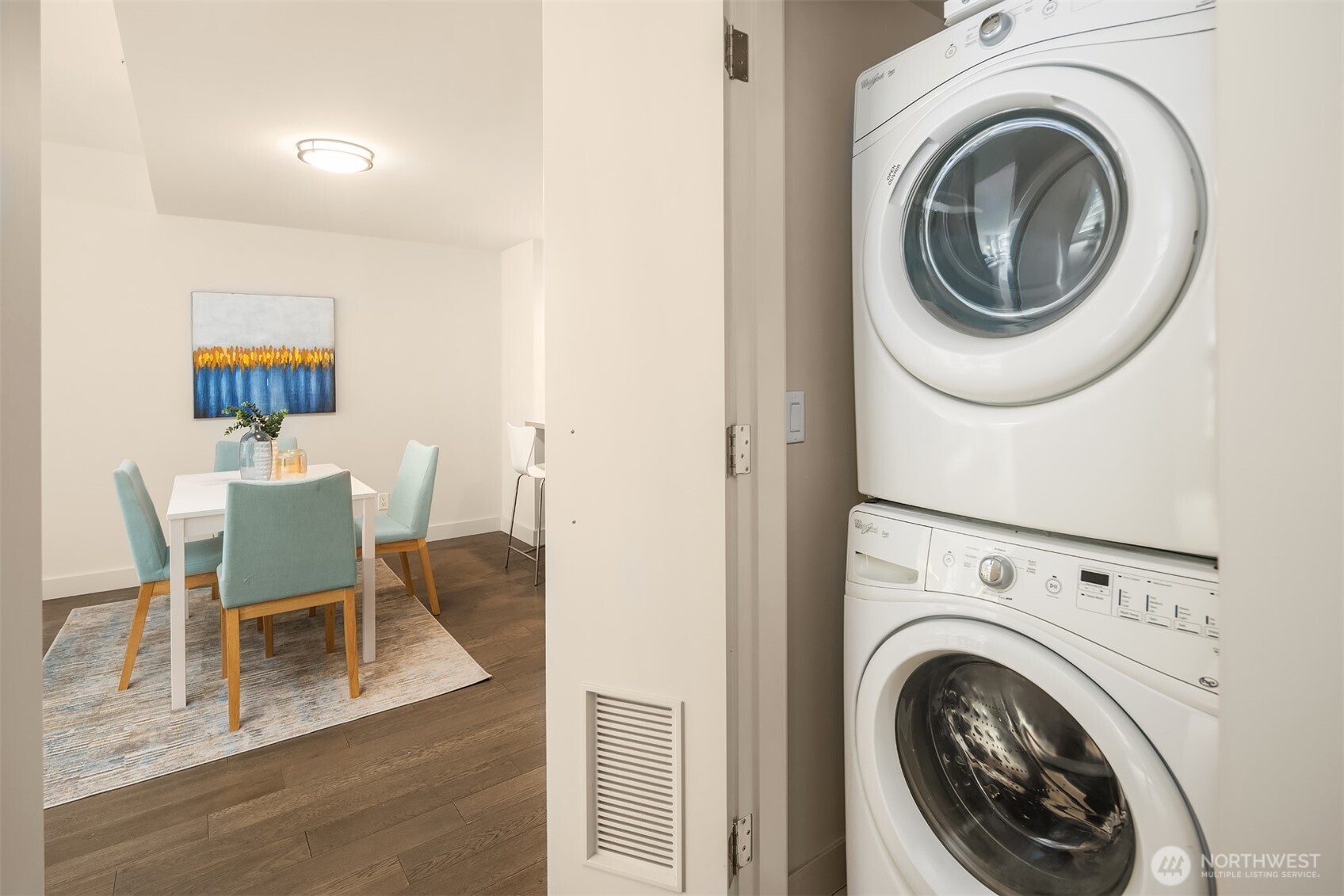 588 Bell Street, Unit 214S Seattle, WA 98121 - Photo 25 of 40 a view of a room with washer and dryer