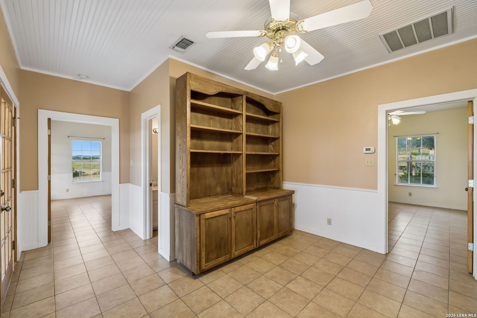 48 Holiday Road Comfort, TX 78013 - Photo 23 of 49 Gallery Image 23