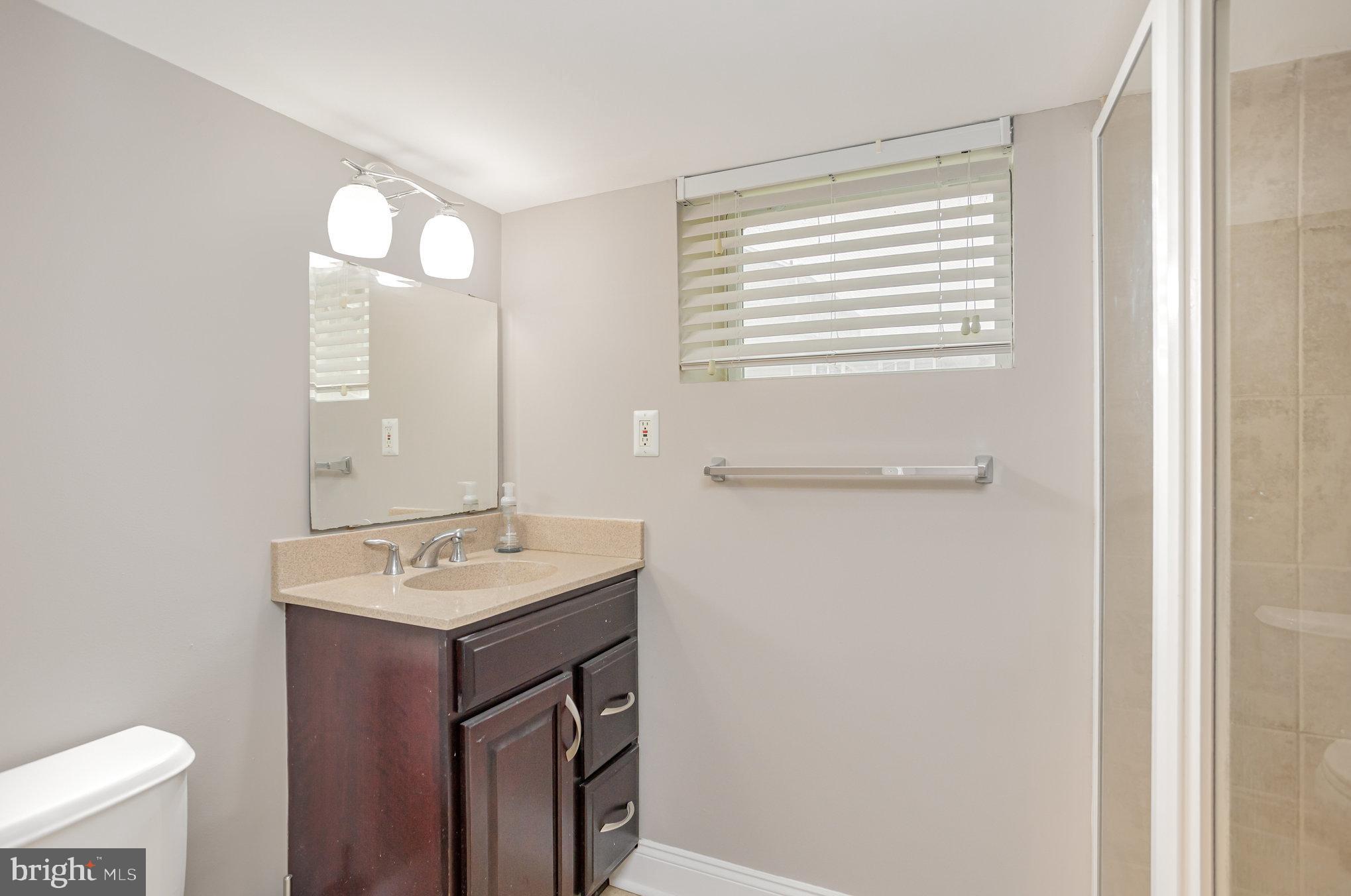 348 Poplar Road Essex, MD 21221 - Photo 29 of 37 Gallery Image 29