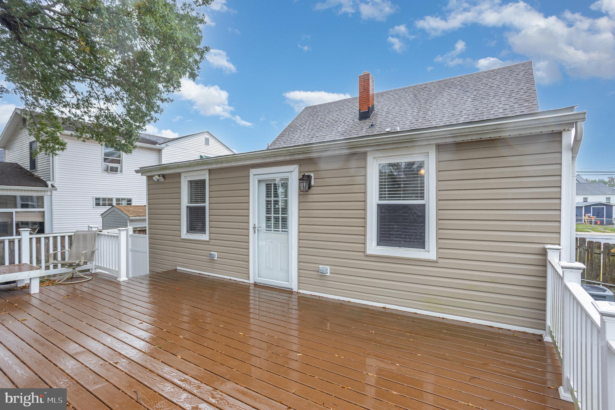348 Poplar Road Essex, MD 21221 - Photo 33 of 37 Gallery Image 33