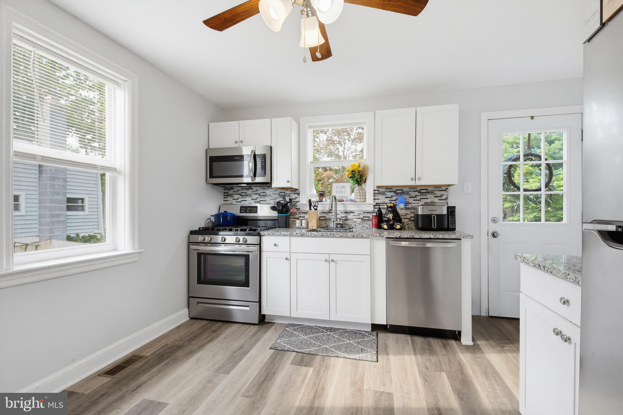 525 Fairfax Road York, PA 17404 - Photo 11 of 32 Gallery Image 11