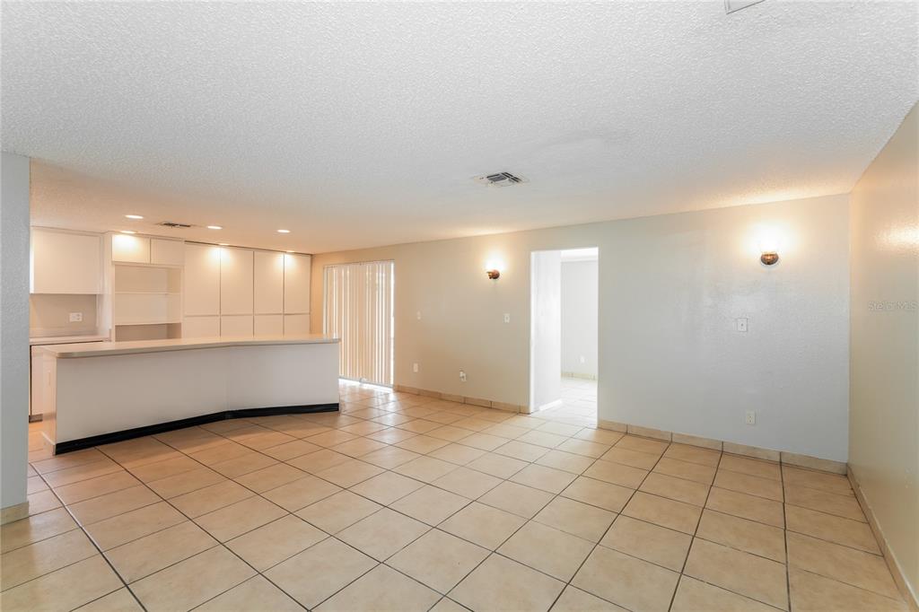 8804 Lido Lane Port Richey, FL 34668 - Photo 6 of 17 Gallery Image 6