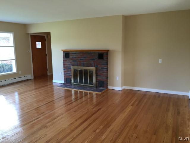 2025 Wirth Road Hellertown, PA 18055 - Photo 2 of 15 Gallery Image 2