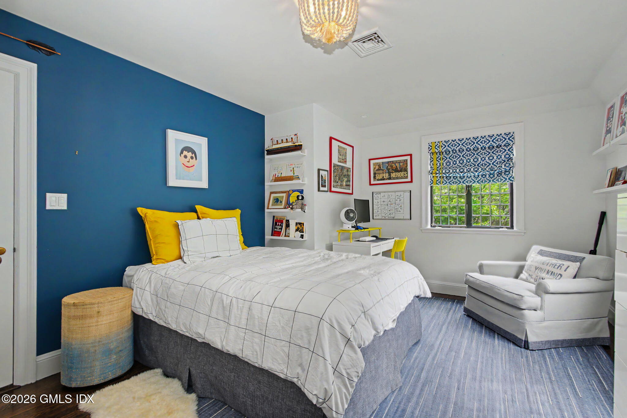 184 Stanwich Road Greenwich, CT 06830 - Photo 26 of 50 81-web-or-mls-184-stanwich-rd