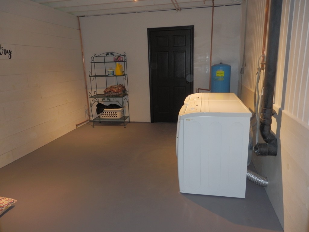 180 Packard Road Orange, MA 01364 - Photo 16 of 23 Gallery Image 16