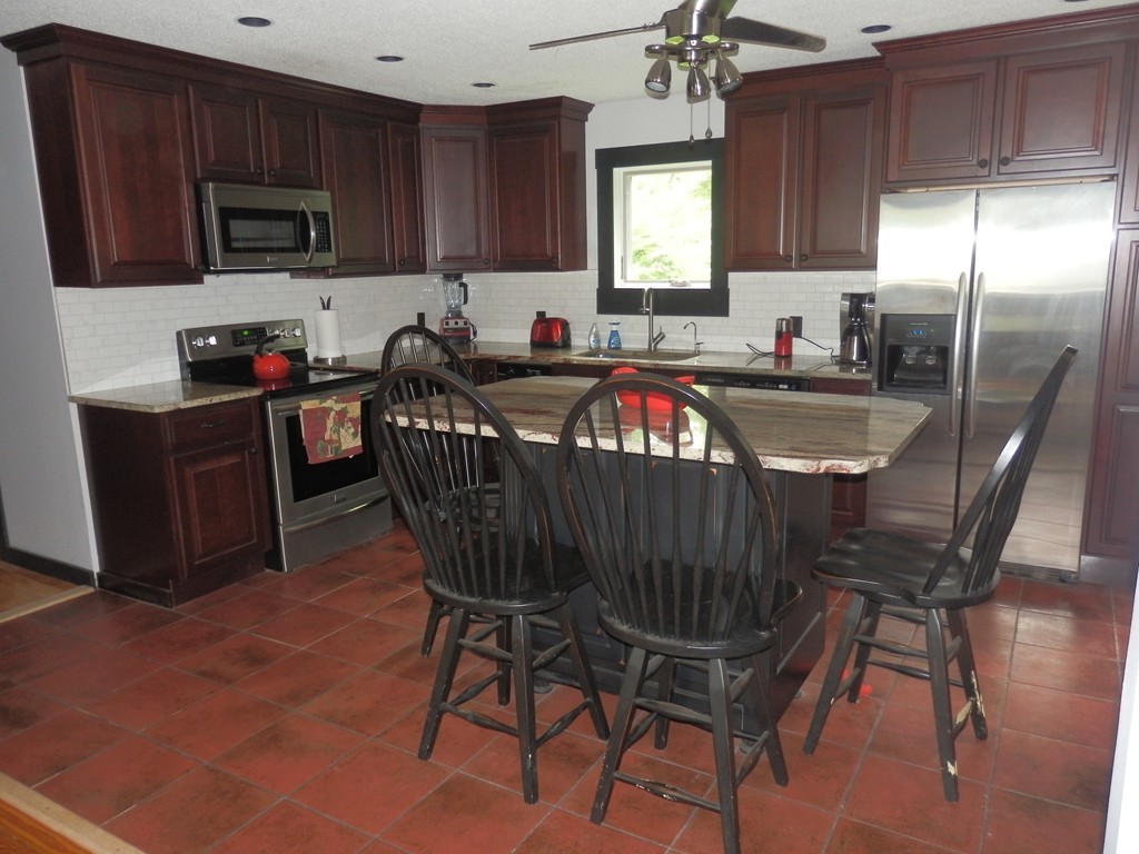 180 Packard Road Orange, MA 01364 - Photo 2 of 23 Gallery Image 2