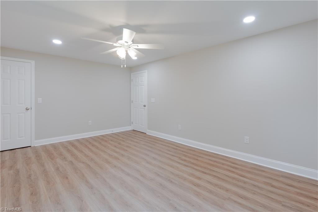 205 South Key Street Pilot Mountain, NC 27041 - Photo 22 of 37