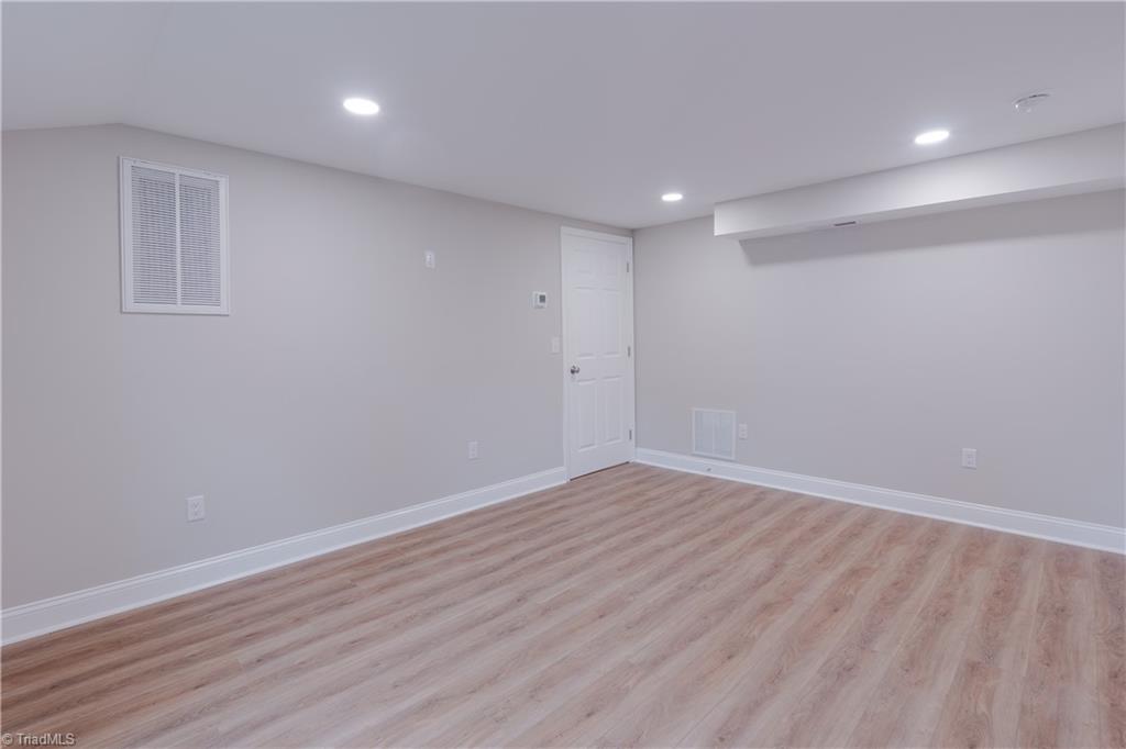 205 South Key Street Pilot Mountain, NC 27041 - Photo 28 of 37