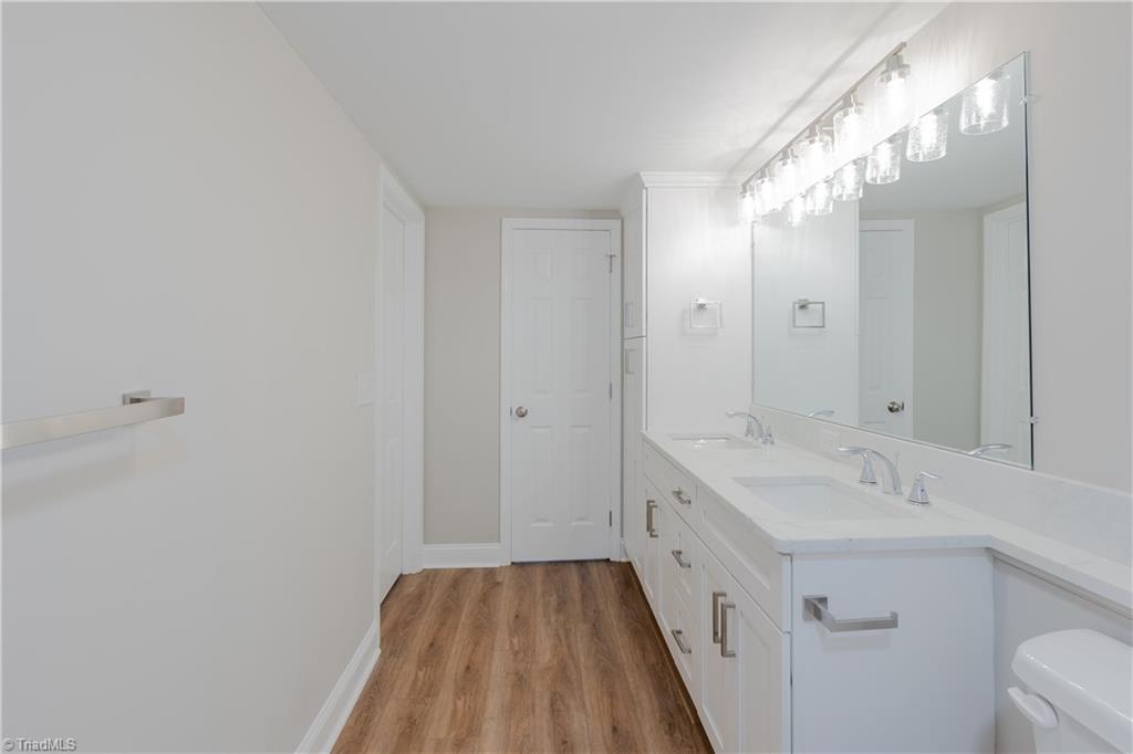 205 South Key Street Pilot Mountain, NC 27041 - Photo 32 of 37