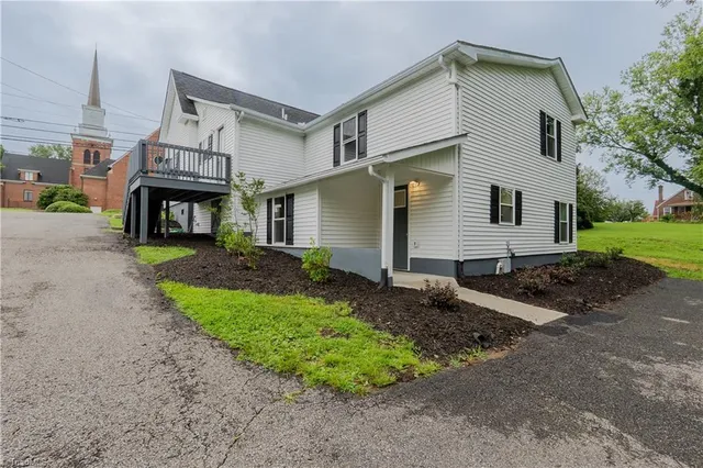 $419,900 | 205 South Key Street, Pilot Mountain, NC 27041