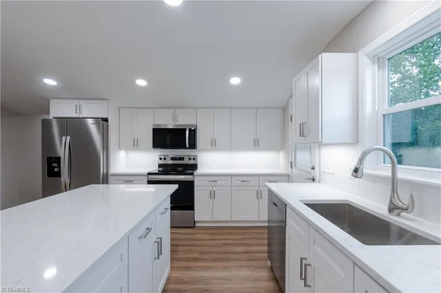 $419,900 | 205 South Key Street, Pilot Mountain, NC 27041