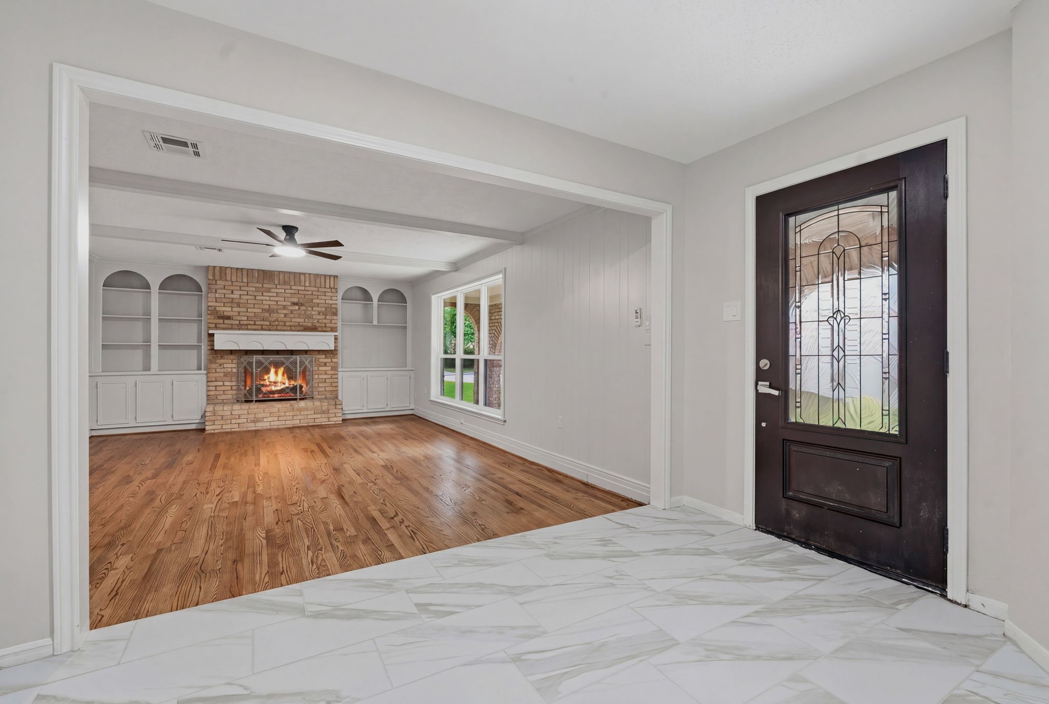 8122 Oak Moss Drive Spring, TX 77379 - Photo 7 of 36 Foyer