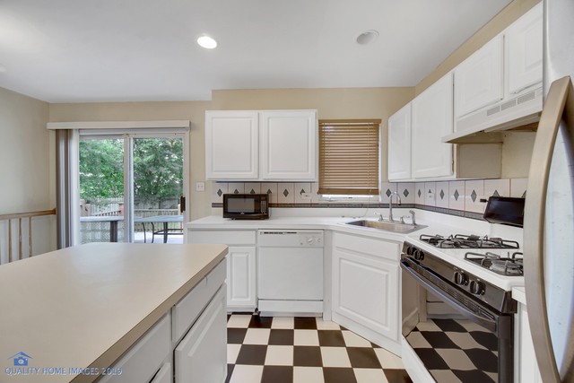 1540 South Roselle Road Schaumburg, IL 60193 - Photo 11 of 26