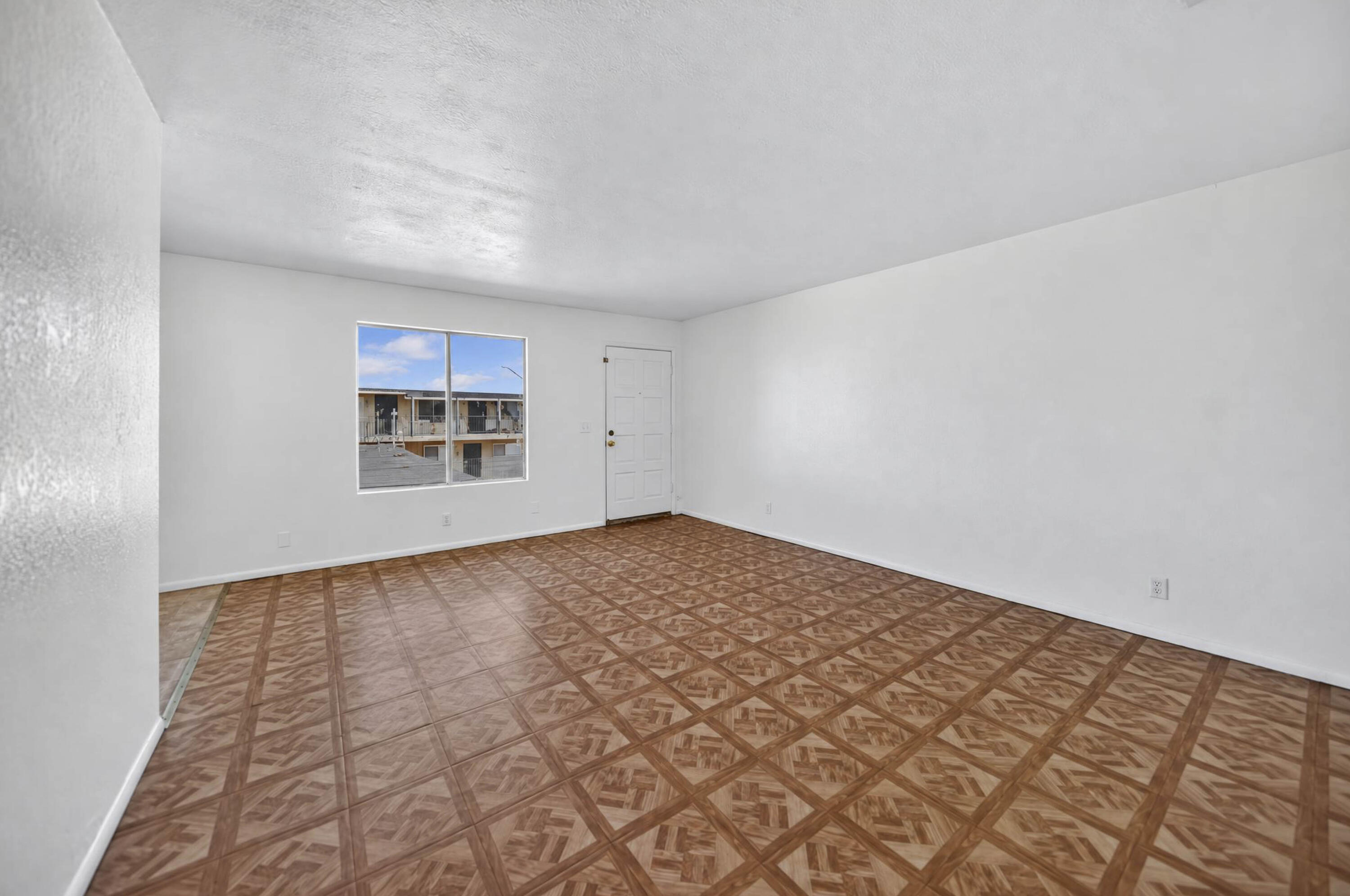 657 West Parlier Avenue Reedley, CA 93654 - Photo 17 of 17 shot-3 (5)