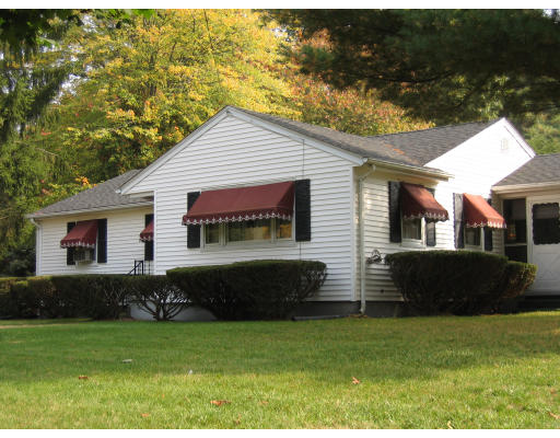 655 Parker Street Springfield, MA 01129 - Photo 4 of 18 Gallery Image 4