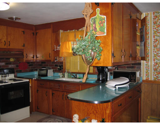 655 Parker Street Springfield, MA 01129 - Photo 8 of 18 Gallery Image 8