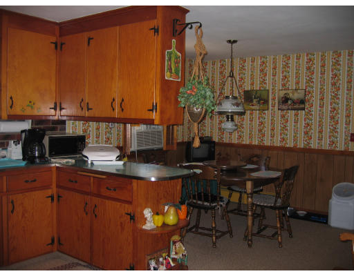 655 Parker Street Springfield, MA 01129 - Photo 10 of 18 Gallery Image 10