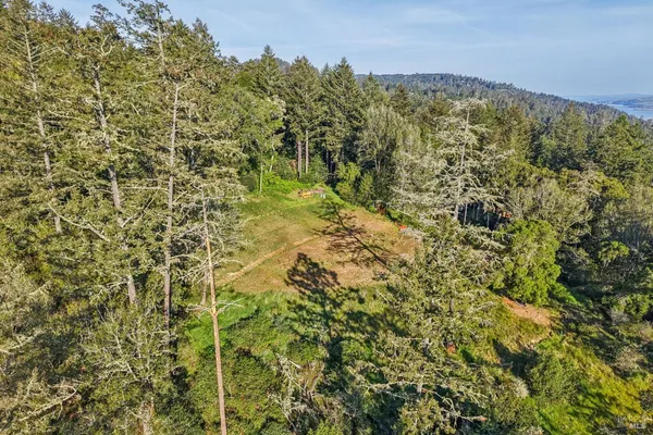 $1,525,000 | 70 Fox Drive, Point Reyes Station, CA 94956