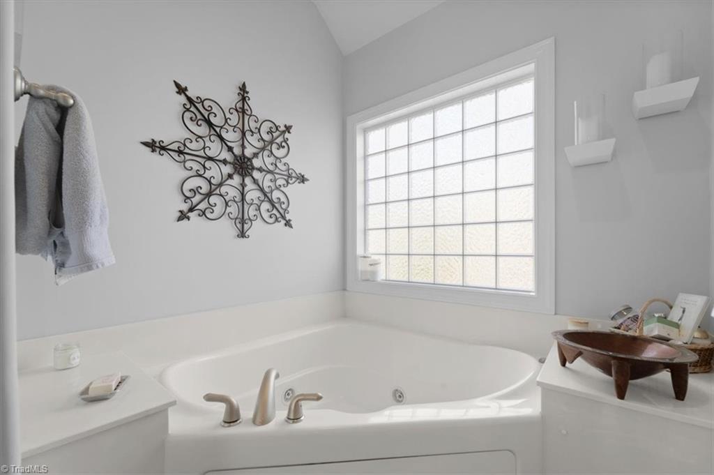 2513 Burch Point High Point, NC 27265 - Photo 23 of 50 Gallery Image 23