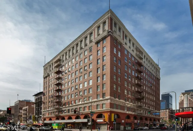 $420,000 | 312 West 5th Street, Unit 1003, Los Angeles, CA 90013