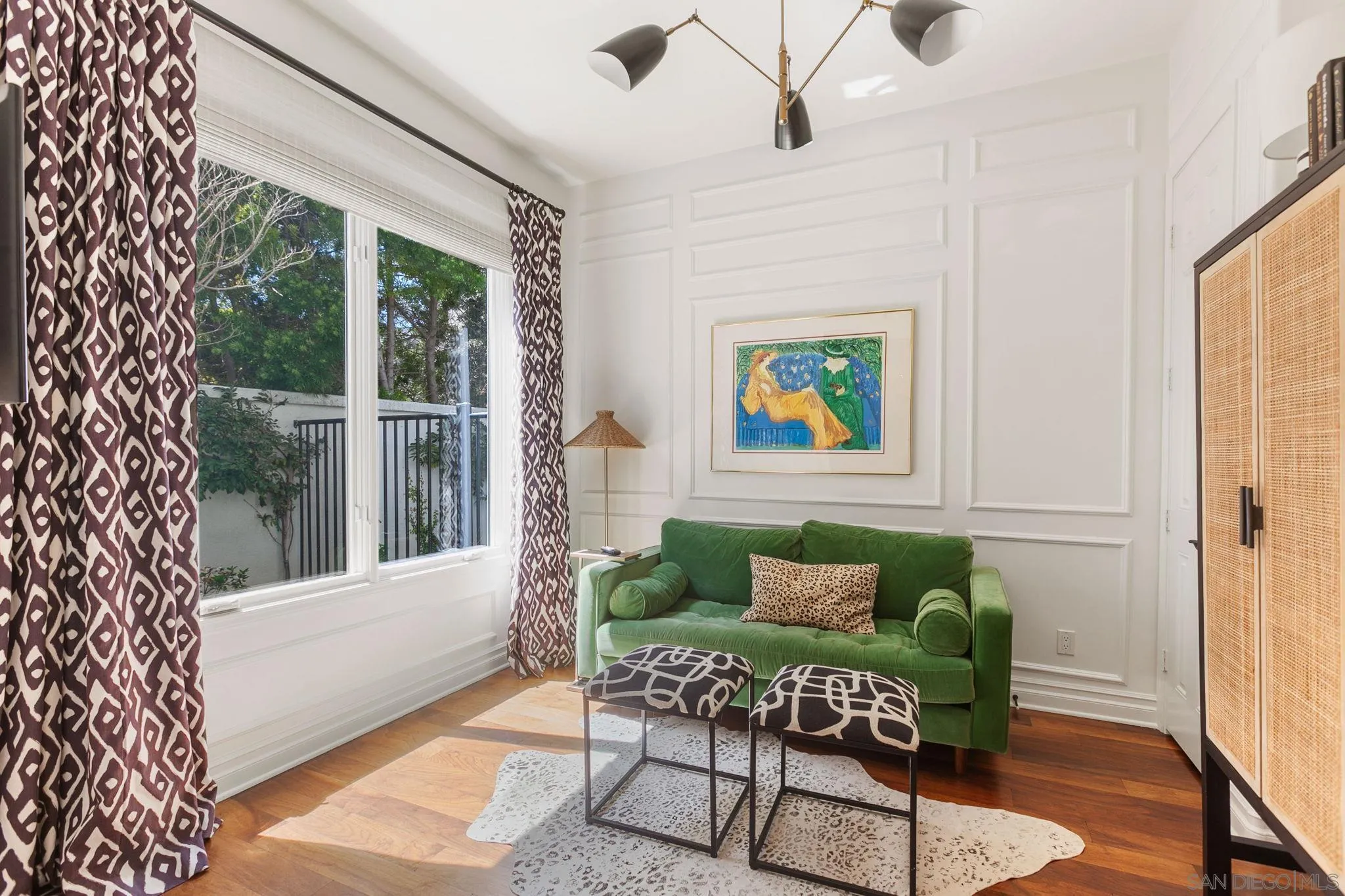 329 Chopin Way Cardiff, CA 92007 - Photo 9 of 47 a outdoor living space with furniture