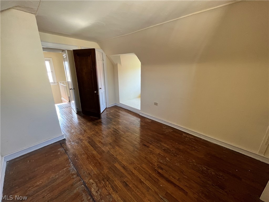 3441 Ashby Road Cleveland, OH 44120 - Photo 16 of 33 Gallery Image 16