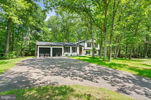 $600,000 | 14099 Walton Drive, Manassas, VA 20112