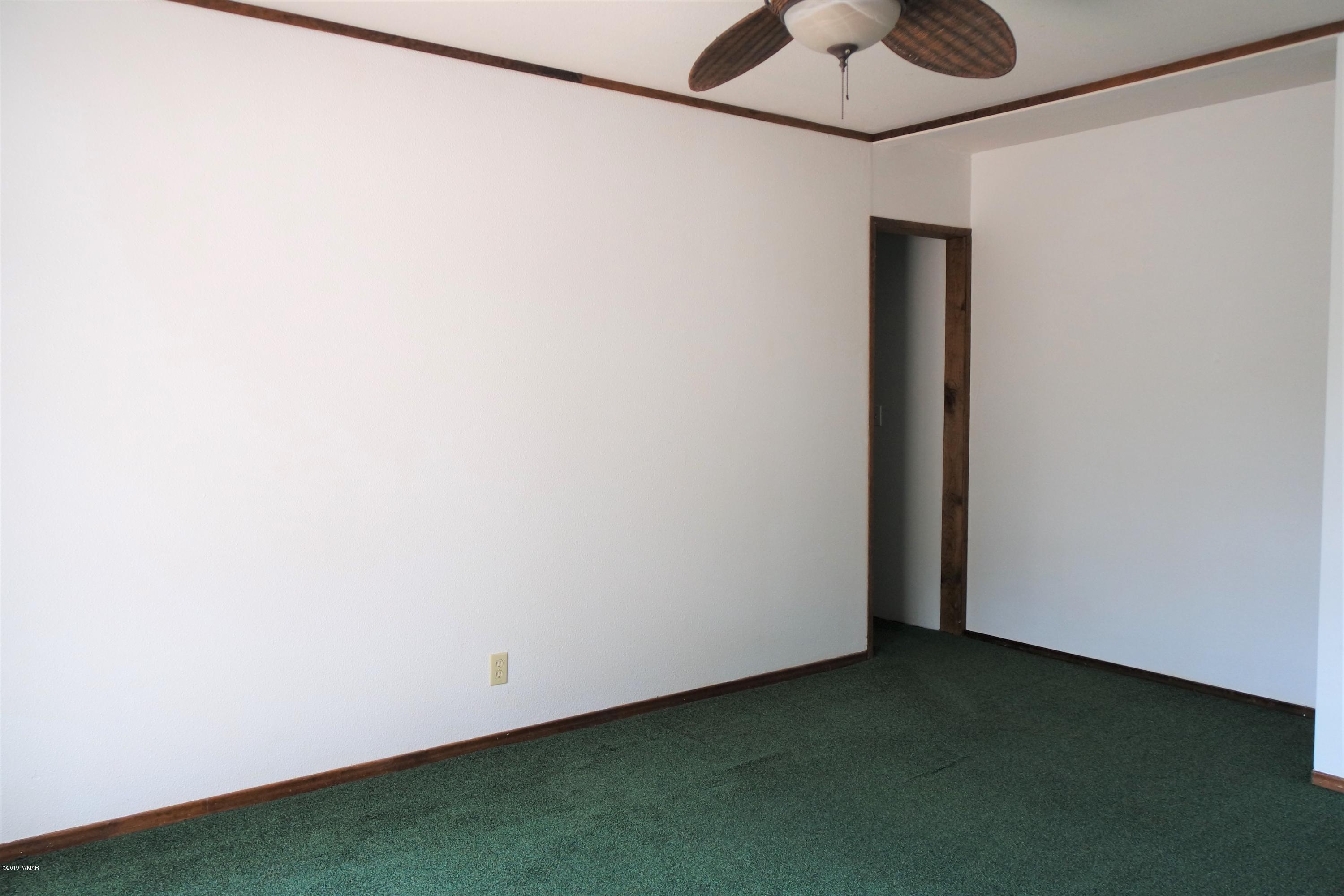 6933 Kings High Road Show Low, AZ 85901 - Photo 16 of 42