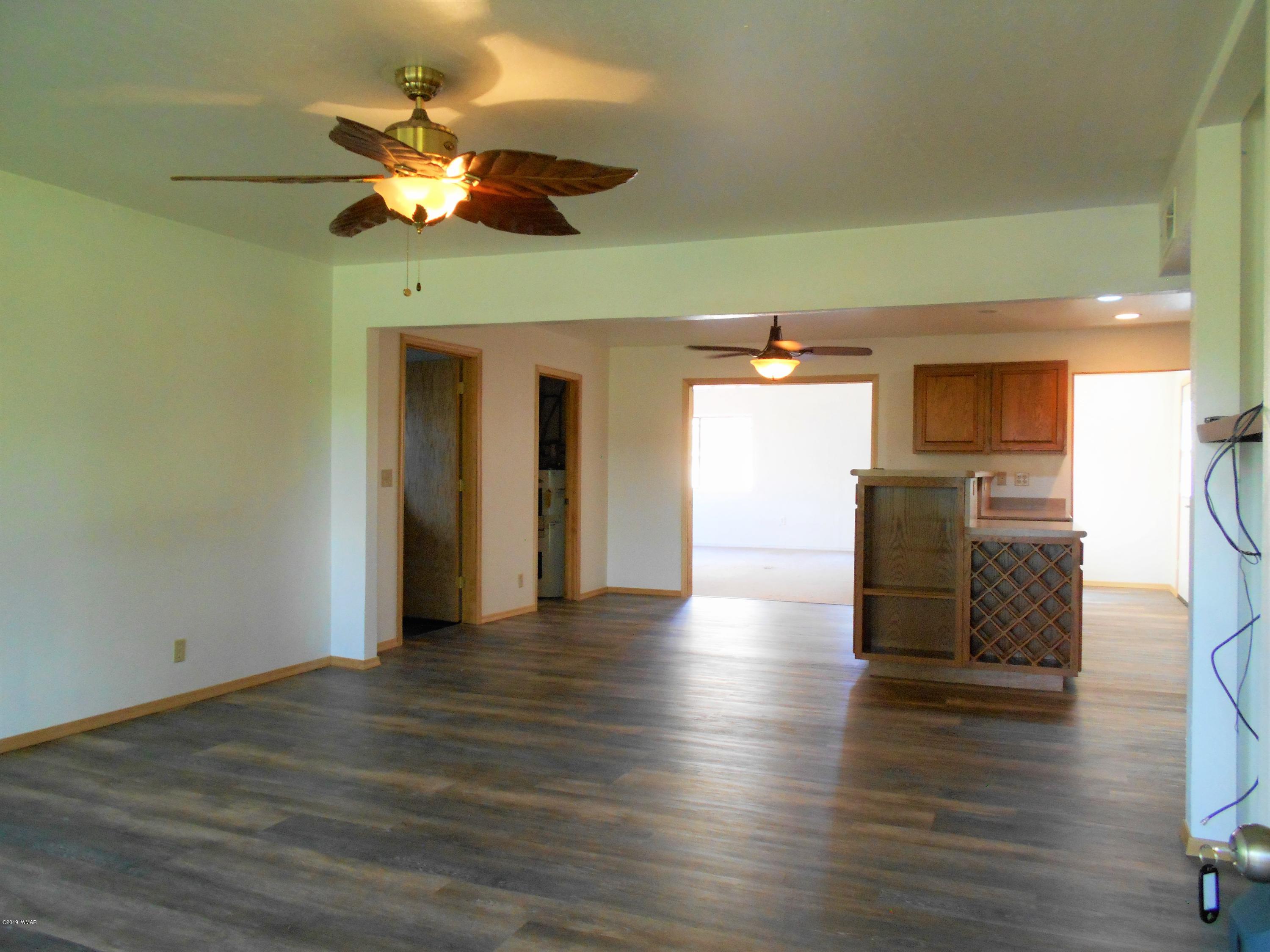 6933 Kings High Road Show Low, AZ 85901 - Photo 5 of 42