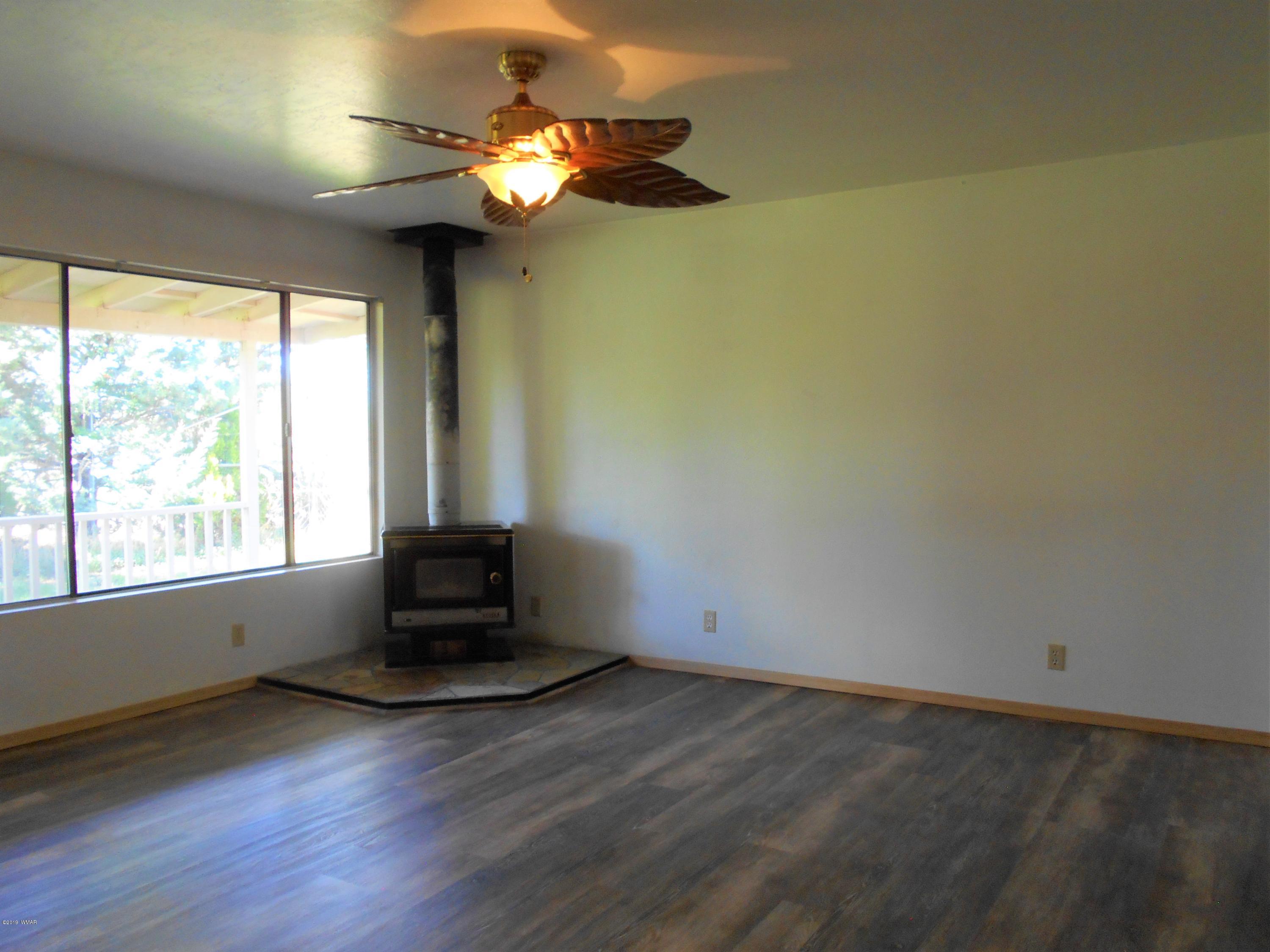 6933 Kings High Road Show Low, AZ 85901 - Photo 10 of 42