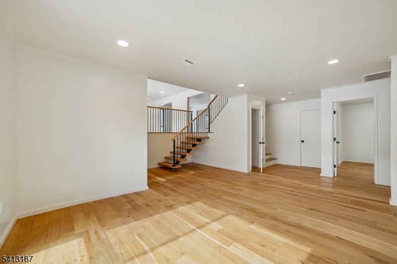 156 Park Road Parsippany, NJ 07054 - Photo 18 of 44 a view of an empty room