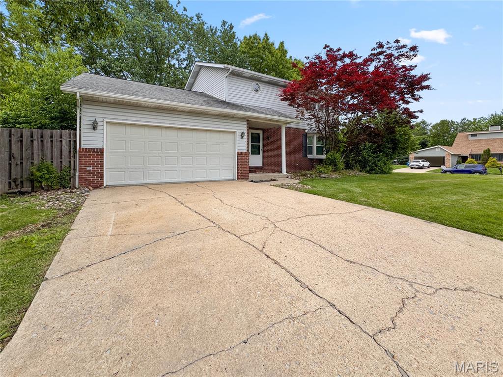 1902 Applegate Lane Edwardsville, IL 62025 - Photo 3 of 47