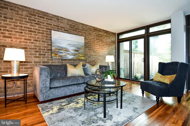 $789,000 | 447 N Street Southwest, Washington, DC 20024