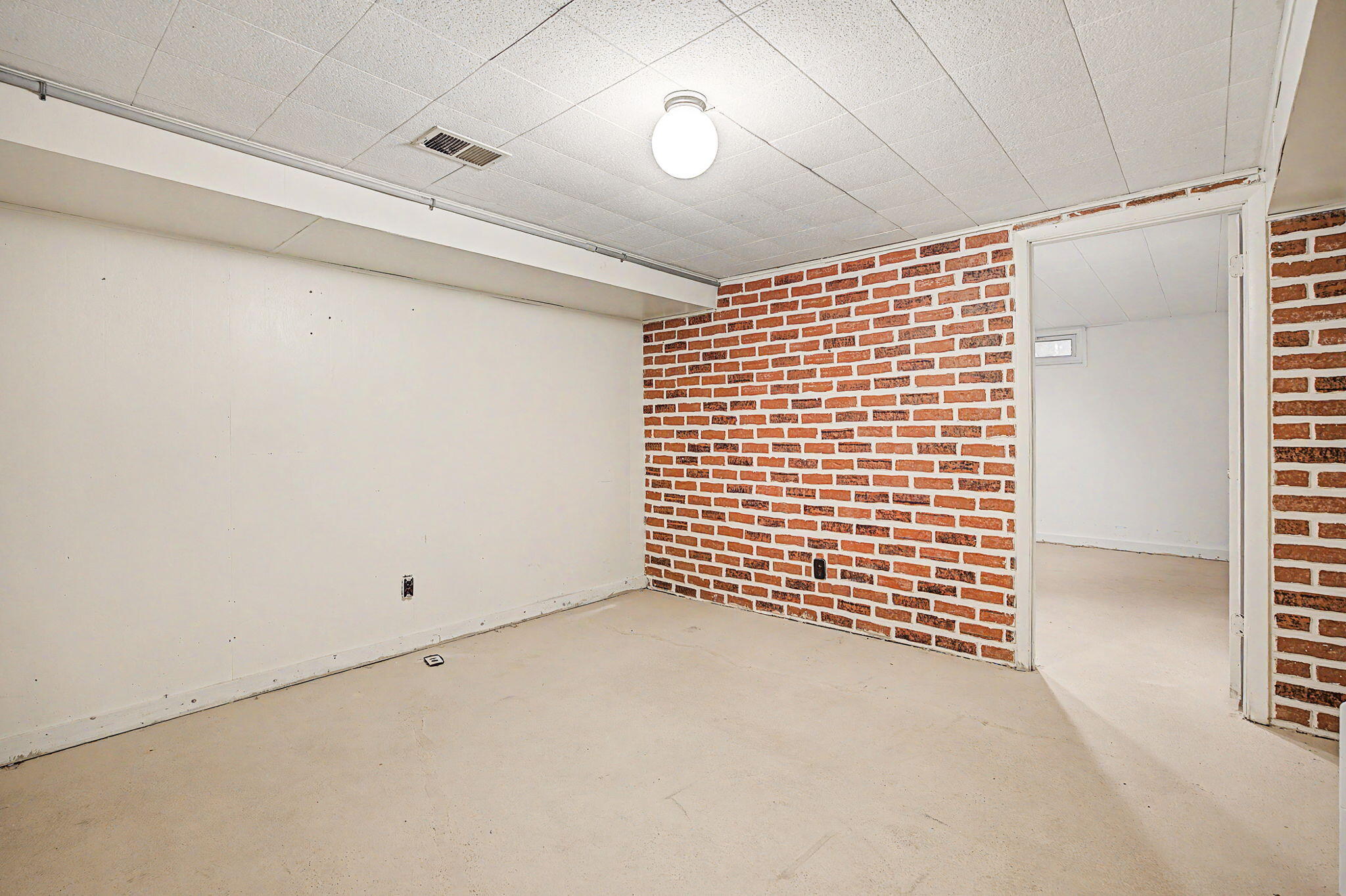 1940 Maple Grove Road Jackson, MI 49201 - Photo 29 of 53 29-web-or-mls-CQ1A8707