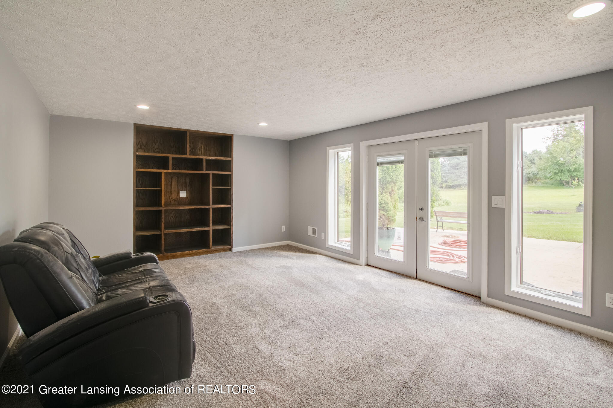 15089 Grove Road Lansing, MI 48906 - Photo 30 of 59 15089_S_Grove_PECK-42