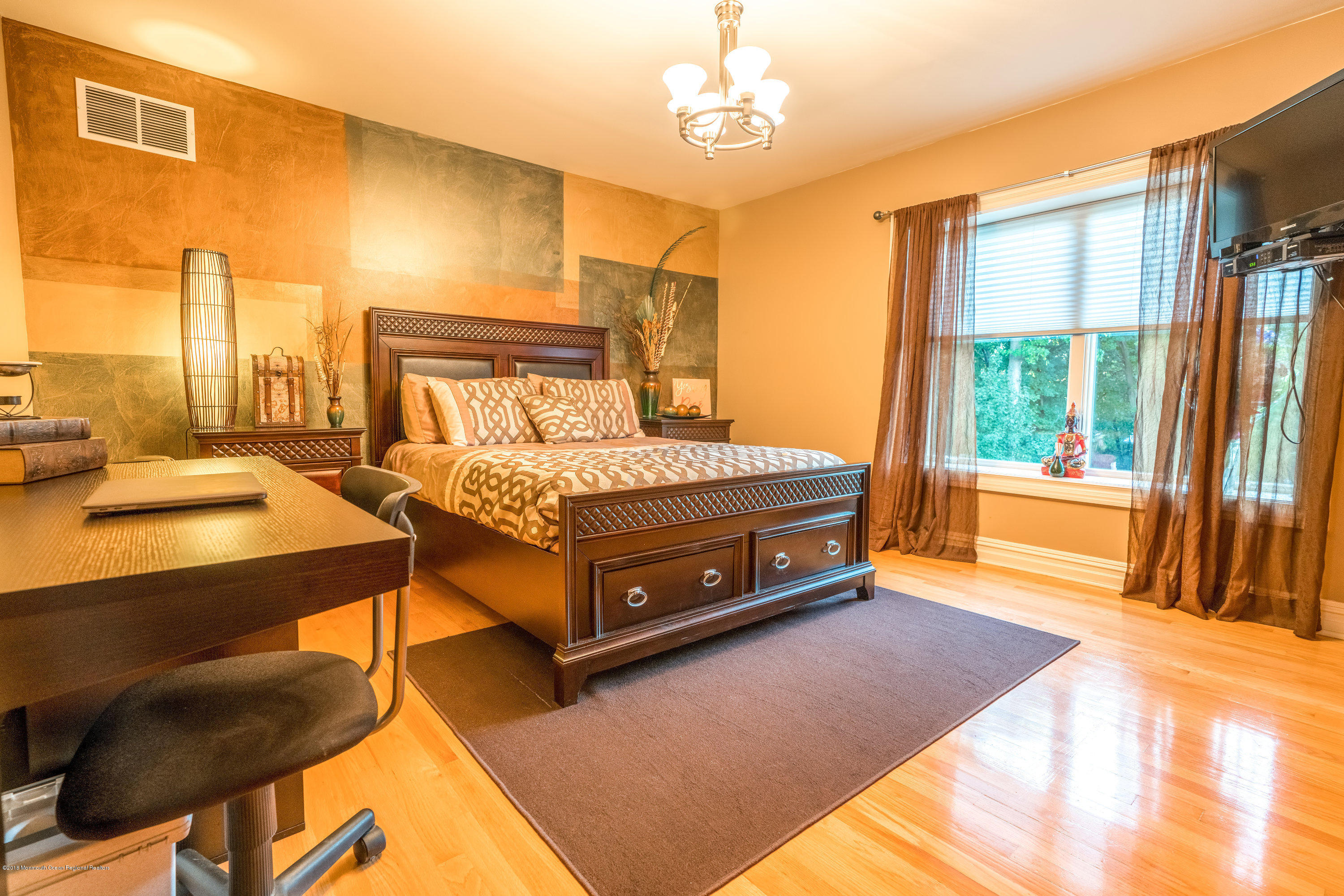 93 Five Points Road Freehold, NJ 07728 - Photo 27 of 48 a bedroom with a bed and a window