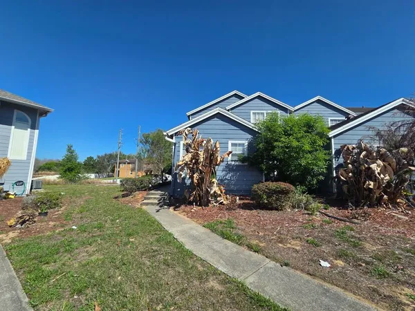 $1,200 | 609 Caribbean Drive, Unit B, Davenport, FL 33897