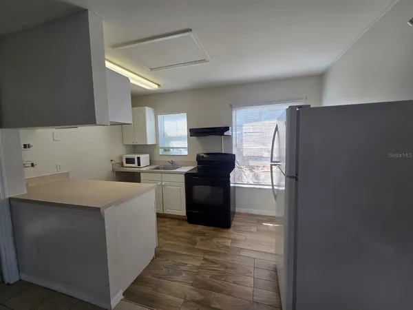 $1,200 | 609 Caribbean Drive, Unit B, Davenport, FL 33897